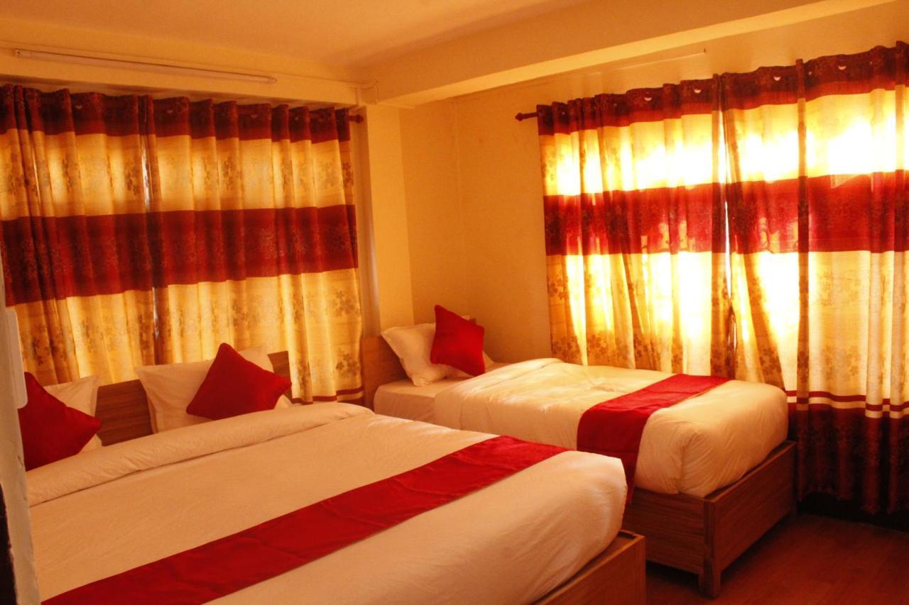 Mountain Backpackers Hostel Kathmandu Ngoại thất bức ảnh