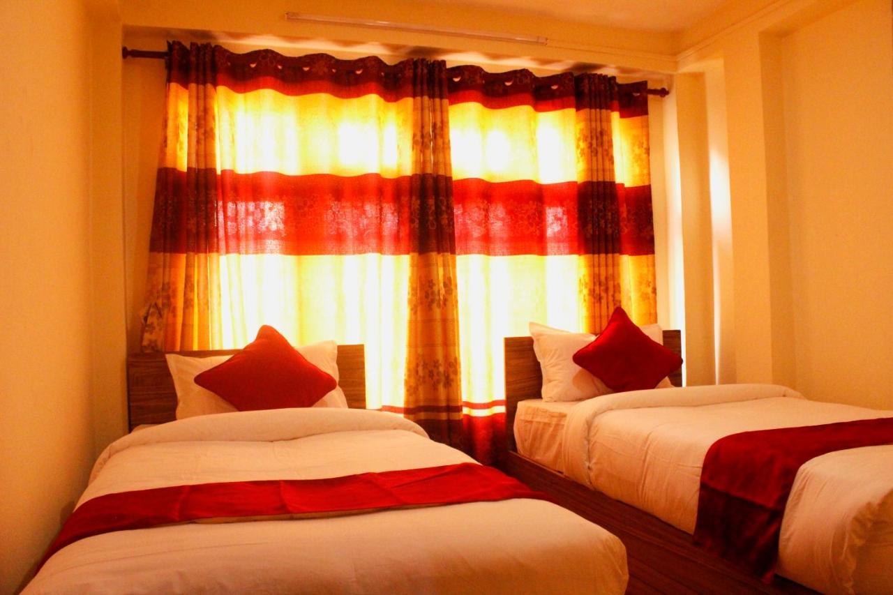 Mountain Backpackers Hostel Kathmandu Ngoại thất bức ảnh